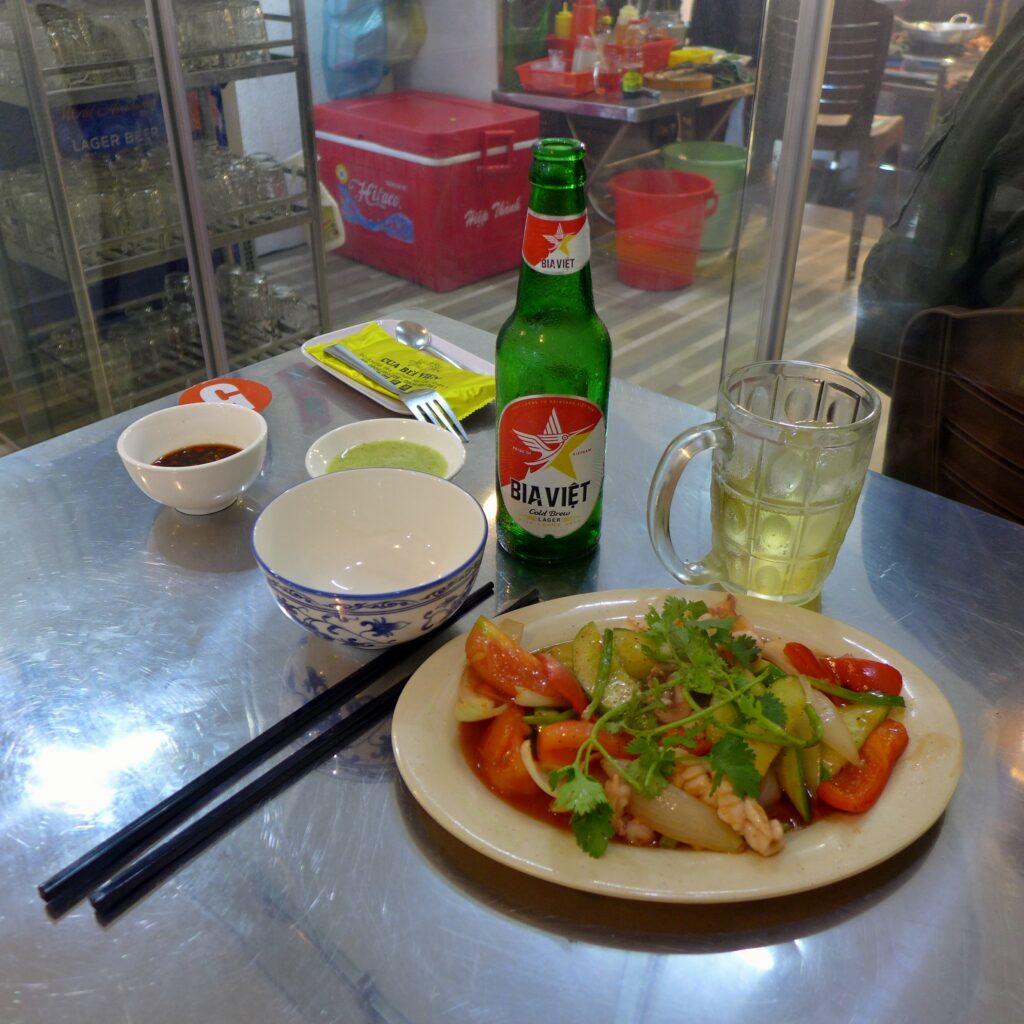 Tiệc hải sản cho nhóm đông khách